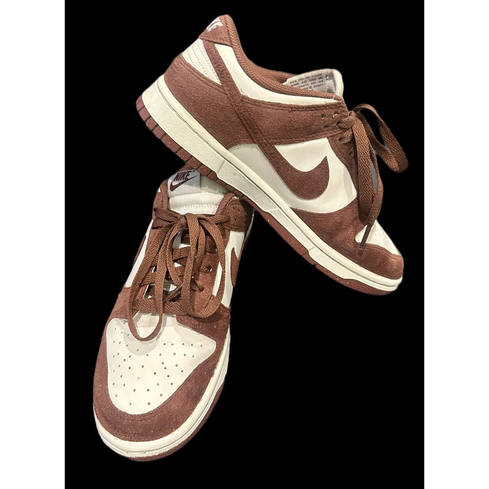 Nike Dunk Low Cacao Wow Sail Brown Suede Women HJ7673-001 Size 7.5 Sneaker